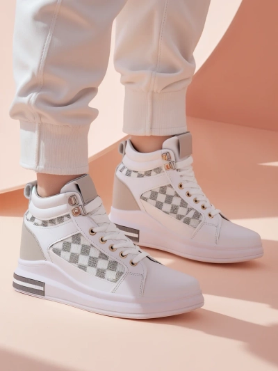 Royalfashion Naiste platvormijalatsid Erron