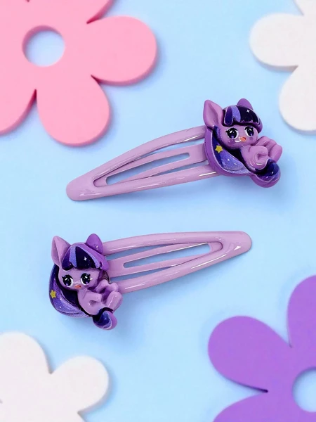 Hair clips with a unicorn