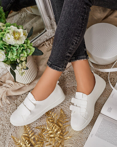 Royalfashion Naiste läbikäidud Raffer tossud