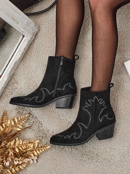 Velvet Ash naiste kauboistiilis poolsaapad – kontsaga