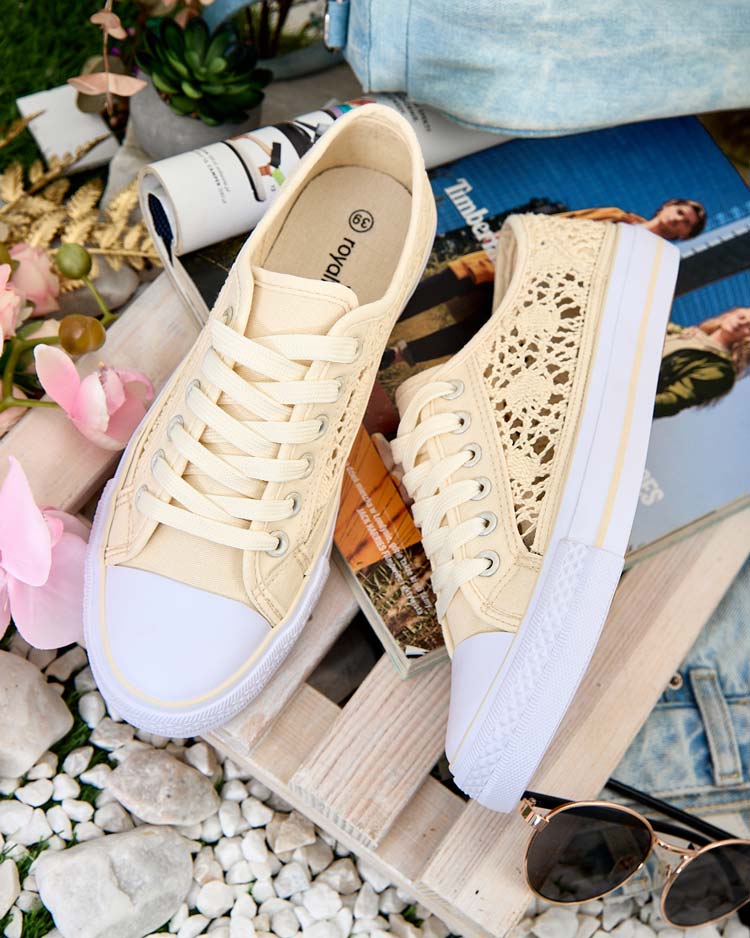 Royalfashion Women's Openwork Sneakers Niz