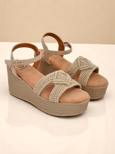 Royalfashion Женские плетеные босоножки на танкетке Sunny Day