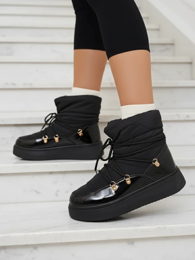 Royalfashion Naiste mustad liibuvad lumesaapad Dabenda