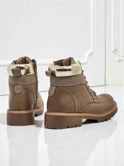 Женские ботинки-траперы Maestroe