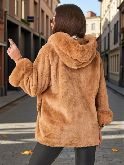 Royalfashion Kvinnur's faux fur jakki