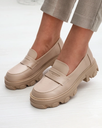 Women's beige moccasins on a solid sole Desika - Footwear