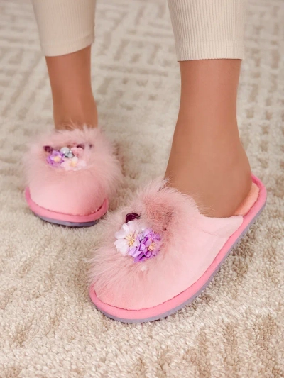 Royalfashion Women's fur slippers with flowers Ederra