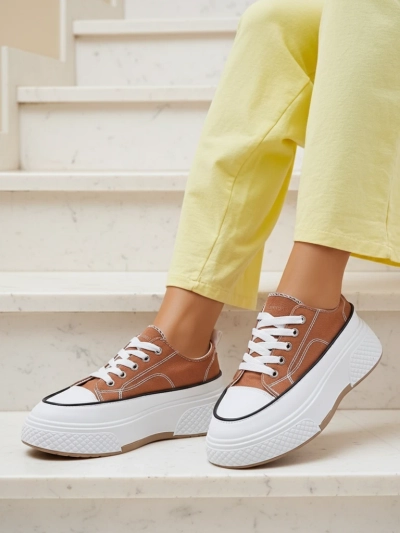 Royalfashion Женские платформенные кроссовки Beemes