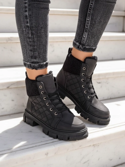 Royalfashion Black women's insulated trapper boots Hogenaf