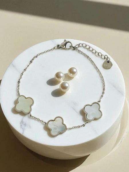 Браслет Callisto Nero с мотивом цветка