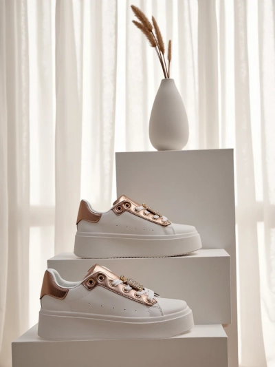 Royalfashion Женские спортивные кроссовки Kisoffi