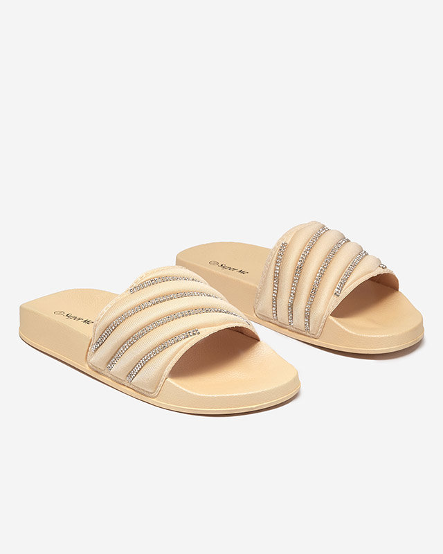 Kuldsed naiste sussid tsirkooniumoksiidiga Mytaris - Jalatsid