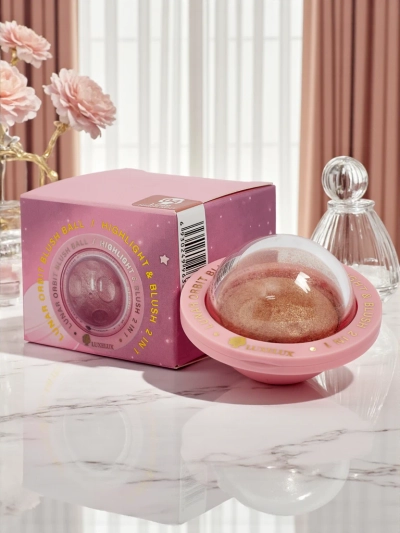 Golden Petal Face Highlighter