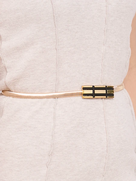 Aurelia Belt – Золотой женский металлический ремень с геометрической пряжкой Latina