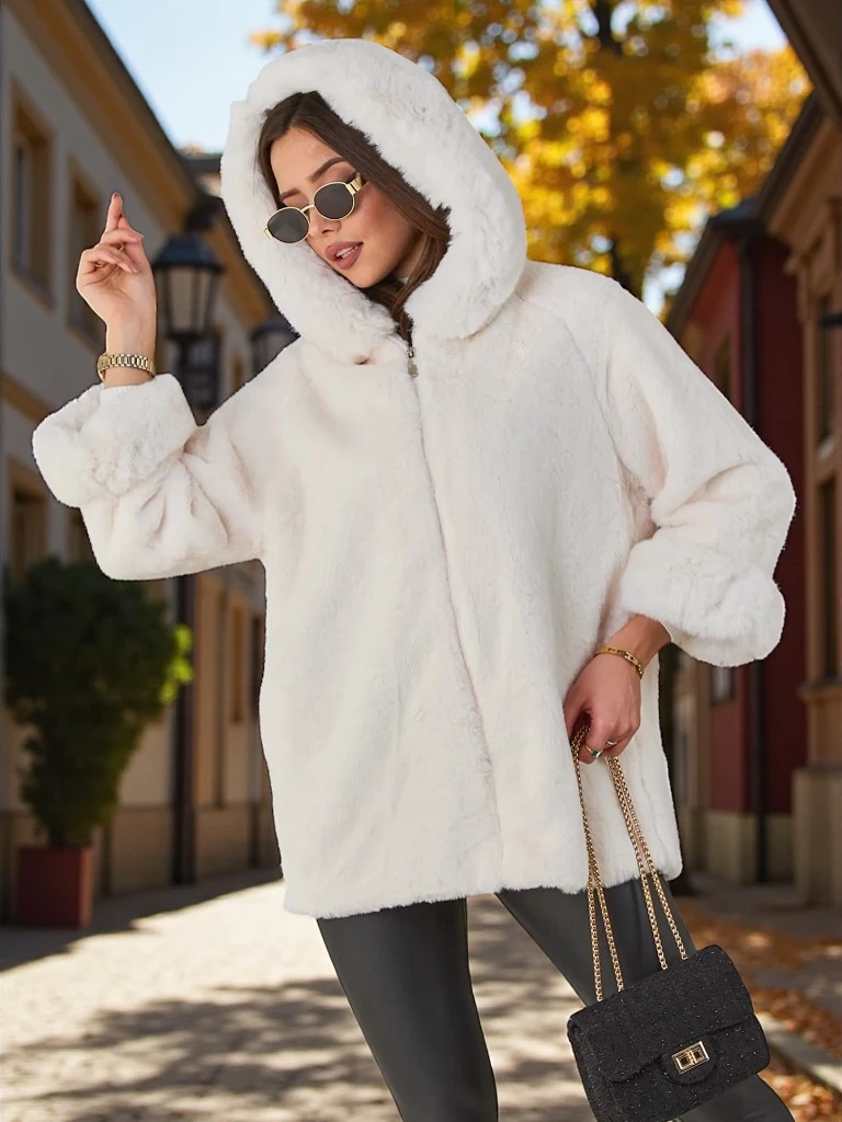 Royalfashion Women's faux fur blekec