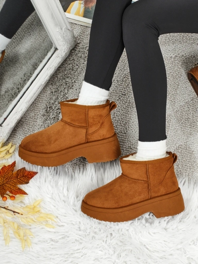 Short women's snow boots a'la Liorah