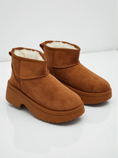 Short women's snow boots a'la Liorah