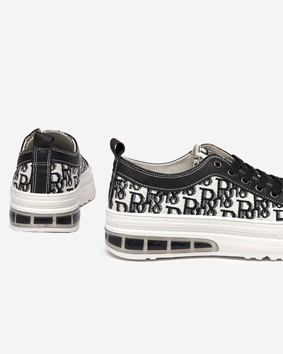 Sneakers Livia in Black and White with Platform