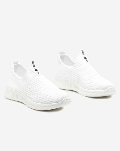 Valged naiste slip-on spordijalatsid Banila - Jalatsid