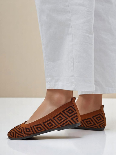 Royalfashion Женские тканевые балетки с геометрическим принтом Metric