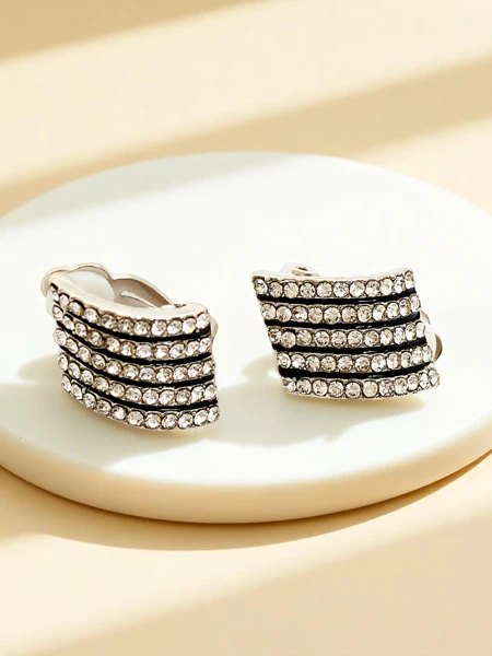 Royalfashion Клипсы для женщин с фианитами