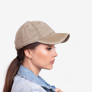 pruun || khaki