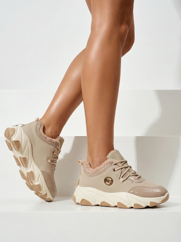 Royalfashion Women's insulated sneakers Caroz