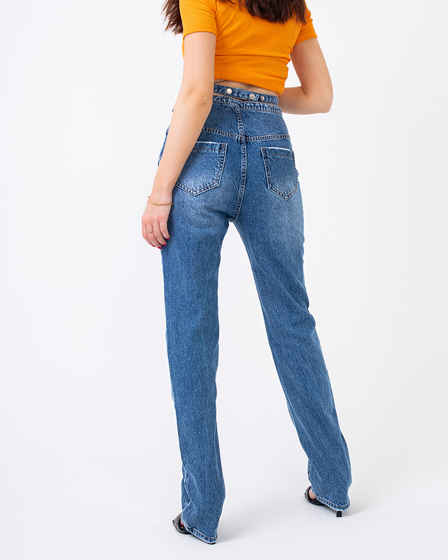 Blue boyfriend jeans with decorative belt for women - Clothing