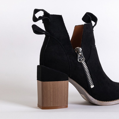 Black women's boots on a square post Darera - Footwear