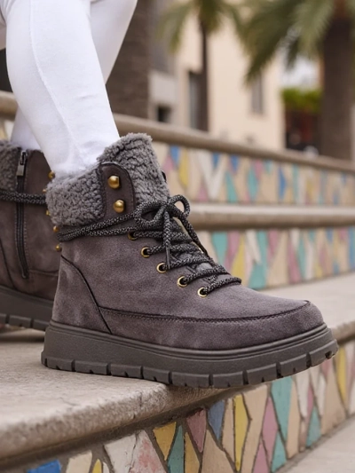 Женские зимние сапоги Royalfashion Bomion