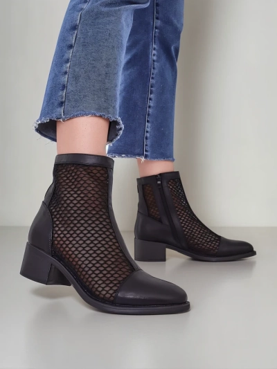 Royalfashion Perforeeritud naiste madala kontsaga sääre saapad Rowices