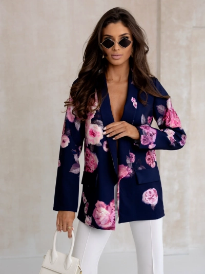 Royalfashion Naiste bleiser ilma kinnitita rooside lilledega