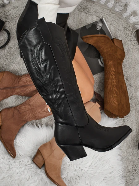 Женские ковбойские сапоги Marivelle