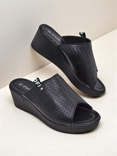 Royalfashion Женские шлепанцы на танкетке Luna Wedge