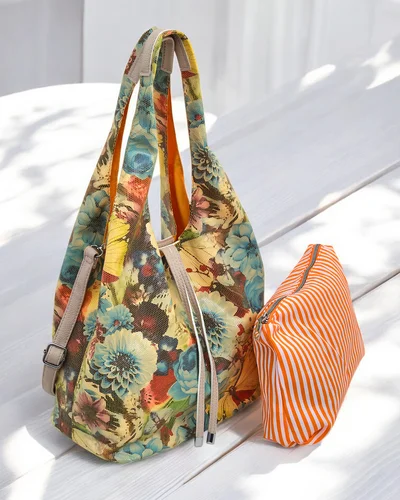 Royalfashion Suur kangast kott lilledega, koos kosmeetikkotiga ja magnetkinnitusega