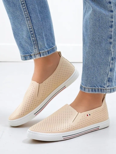 Royalfashion Perforeeritud naiste slip-on kingad Vielles