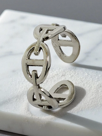 Dolce Vita käevõru dekoratiivsete amulettidega