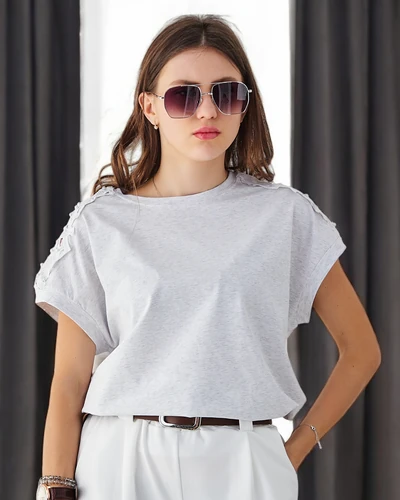 Royalfashion Puuvillane naiste t-särk pitsist varrukatega