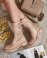 коричневый