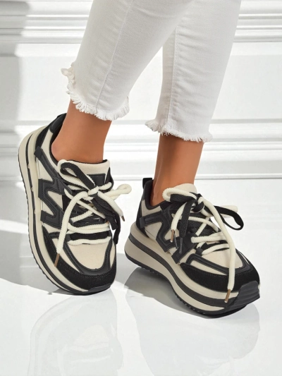 Selene Nero öko-nahast mustad naiste platvormtossud