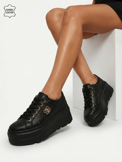 Ažuursed naiste sporditossud naturaalsest nahast Atelle