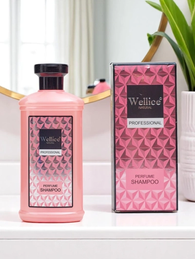 Professional hair shampoo - Intensive hydration and smoothing of hair