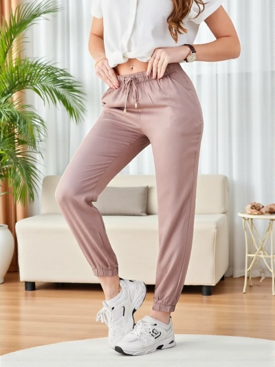 Pantaloni in Eleganza Lyocell Pruun