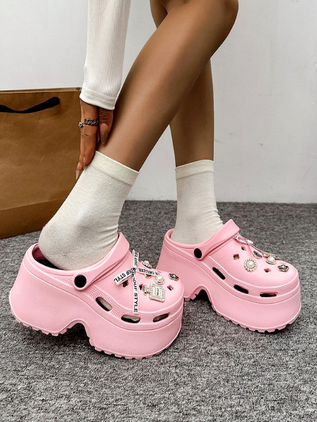 Резиновые шлепанцы Royalfashion для женщин с декорациями Dellos