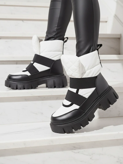 Women's snow boots on a flat sole in black and white Ferory- Footwear