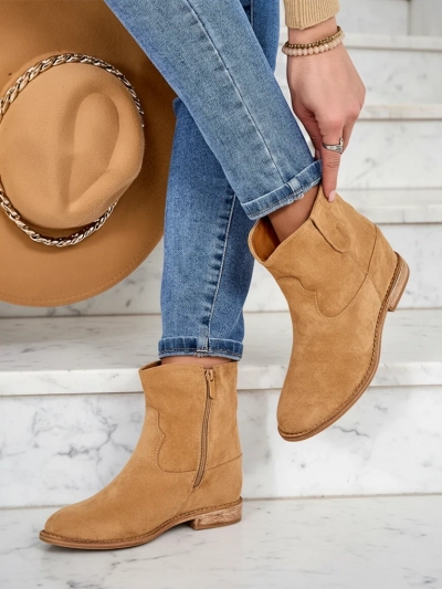 Royalfashion Brown ankle boots with cowboy style on covered wedge Patorias