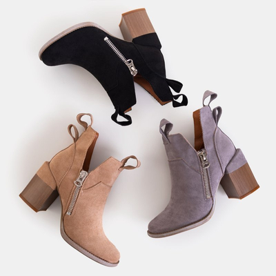 Black women's boots on a square post Darera - Footwear