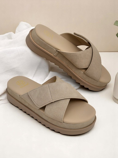 Royalfashion Женские шлёпанцы Evre