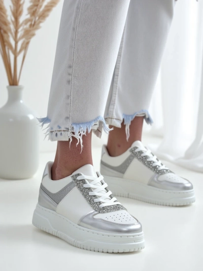 Royalfashion Women's sneakers with glitter Qisofi