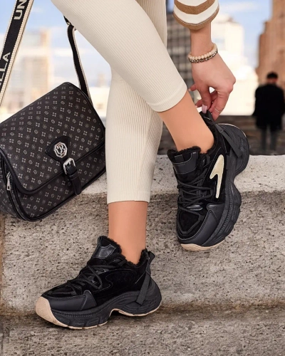 Royalfashion Women's insulated sneakers Nozir